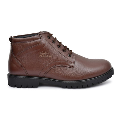 It's fits well with the pillaa casual nature of the boots.