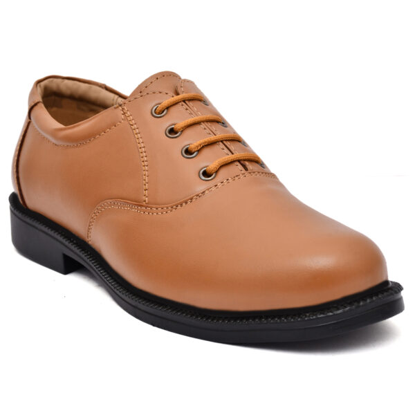 beige shoe