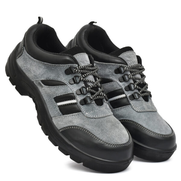 Men’s Suede Leather Steel Toe Safety Shoes – Durable & Stylish Protection