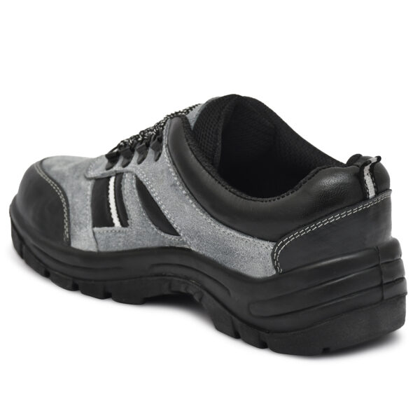 Men’s Suede Leather Steel Toe Safety Shoes – Durable & Stylish Protection