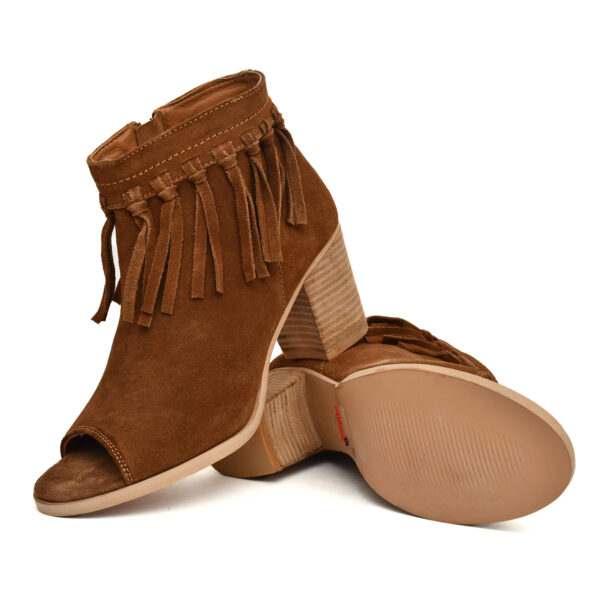 Women’s Tan Suede Fringe Peep-Toe Boots