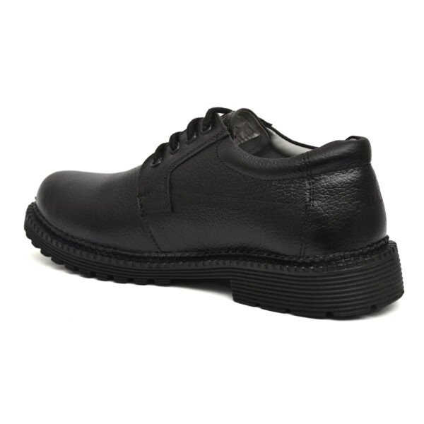 Non Slip Work Shoes for Men – Anti-Skid Safety & Comfort Footwear | Pillaa