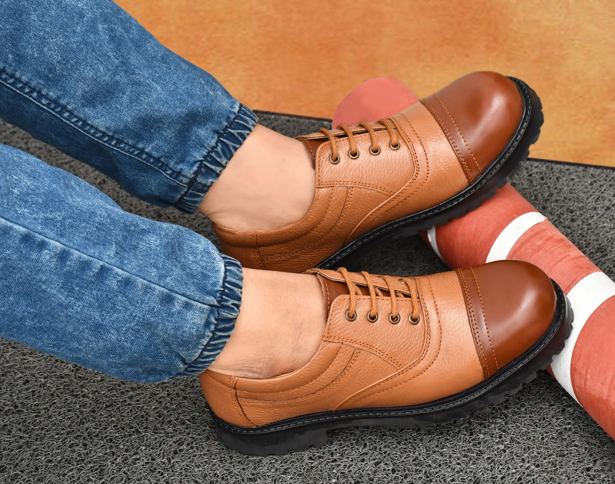 Men's Tan Leather Formal Lace-Up Shoes - Image 5