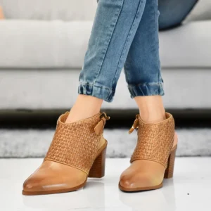 Women Beige Block Heel Sandals